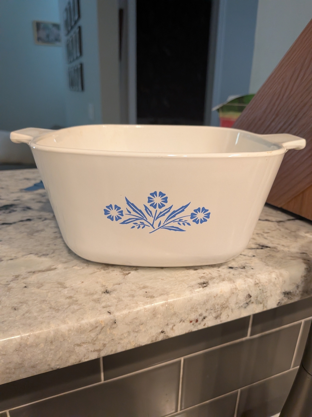 Corningware White Baking Casserole with Blue Floral Motif 1 3/4 Qt.